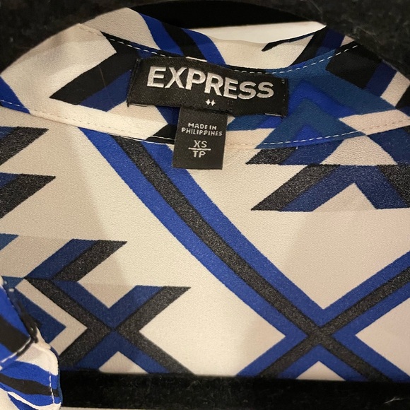 Fun Blouse - Picture 2 of 3